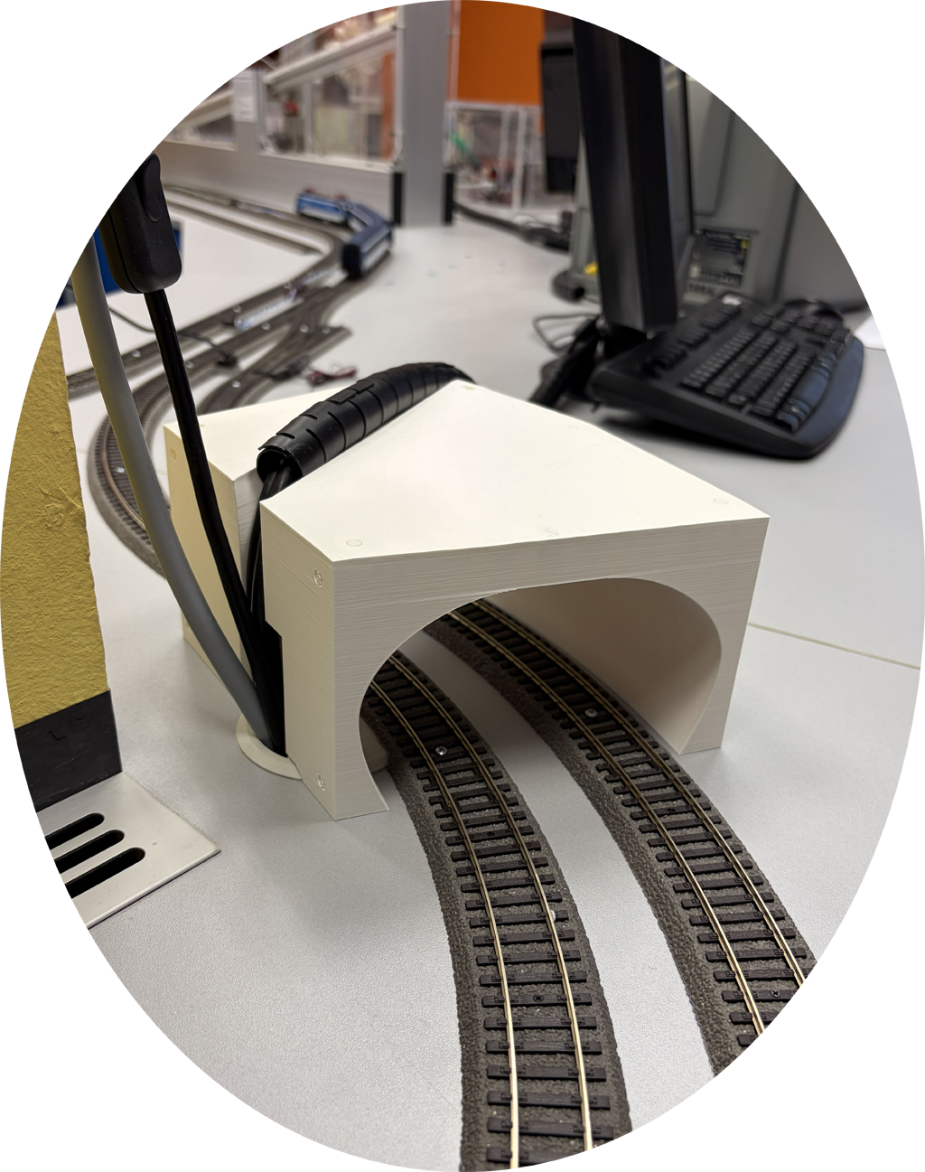 Tunel u&nbsp;Modelu vytápěného domku